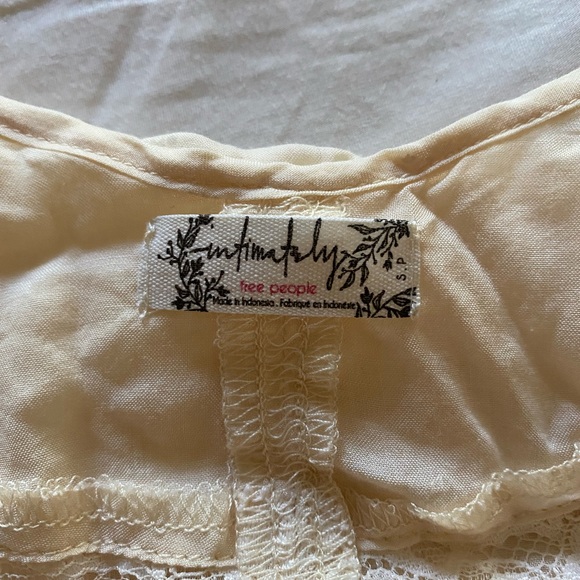 Free People Sz S top off white - Picture 4 of 4